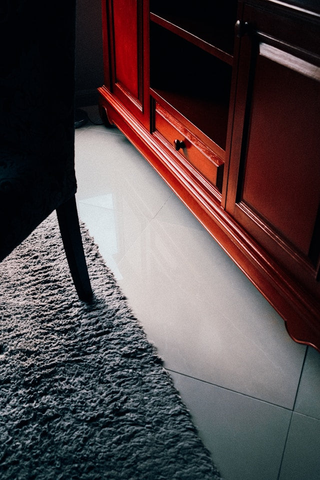 Rug Placement and Safety Guide: Edges, Door Clearance, Rug Pads, Furniture, and Floor Care