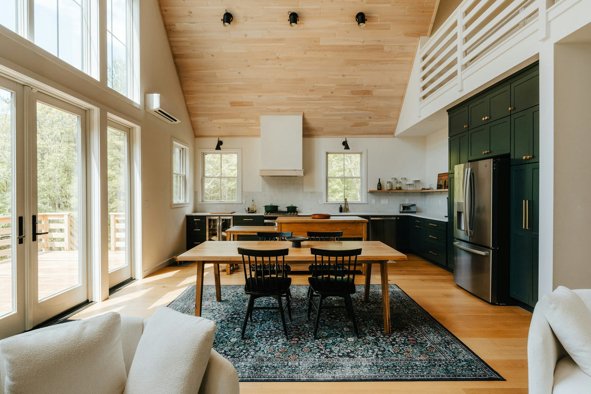 Low-Pile Runner Rugs: Why They Work Well in High-Traffic Areas