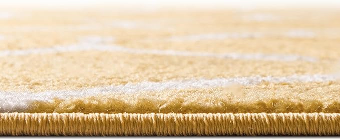 Rugs.com Lattice Frieze Collection Rug – 6' x 9' Yellow Medium Rug Perfect for Living Rooms, Large Dining Rooms, Open Floorplans