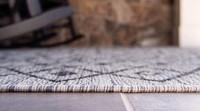 Unique Loom Outdoor Trellis Collection Area Rug - Tribal Trellis (8' x 11' 4" Rectangle, Gray/ Black)