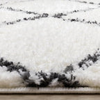 Soft Grey and White Lattice Carpet for Bedroom, 5x7 Washable Modern Rug for Living Room or a Versatile Accent to Refresh Any Room Décor