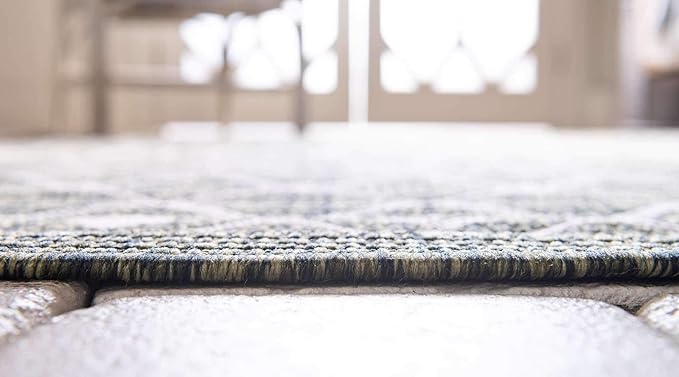Unique Loom Outdoor Trellis Collection Area Rug - Tribal Trellis (7' 10" x 11' 4" Rectangle, Green/ Natural)