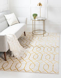 Marilyn Monroe Glam Collection Area Rug - Trellis (3' 3" x 5' 3" Rectangle, White Gold/ Gold)