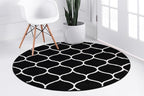 Rugs.com Lattice Frieze Collection Rug – 5' Round Black Medium Rug Perfect for Kitchens, Dining Rooms