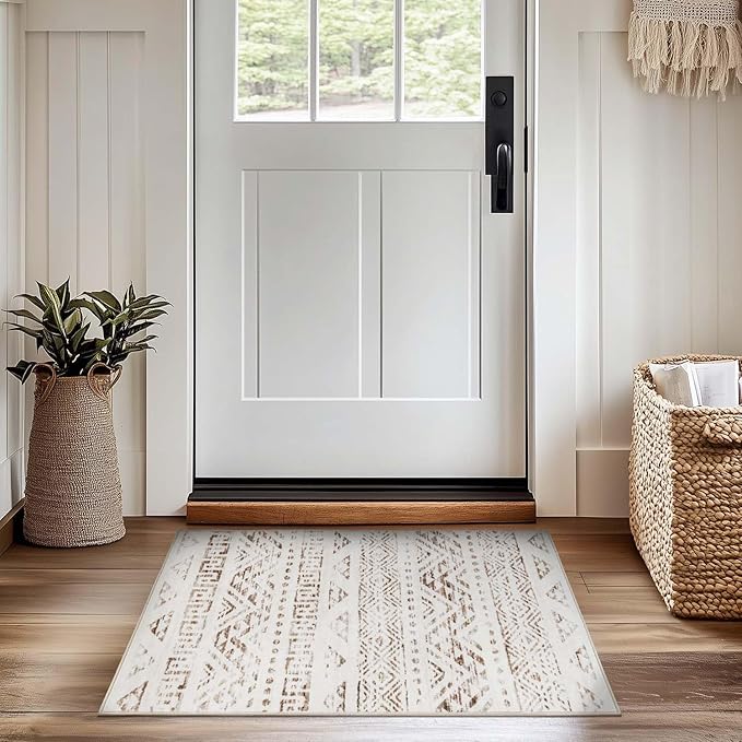jinchan Boho 2x3 Rugs for Entryway - Machine Washable Doormat Moroccan Soft Throw Rug Bohemian Diamond Non-Slip Carpet for Entrance Kitchen Laundry Room Bedroom (2‘x3', Mocha)