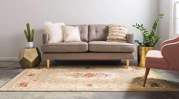 Unique Loom Versailles Collection Traditional Classic Floral Motif Area Rug (4' 0 x 6' 0 Rectangular, Green/ Ivory)