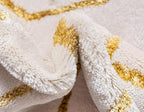 Unique Loom Marilyn Monroe Glam Collection Area Rug - Trellis (6' 1' x 9' Rectangle, White Gold/ Gold)