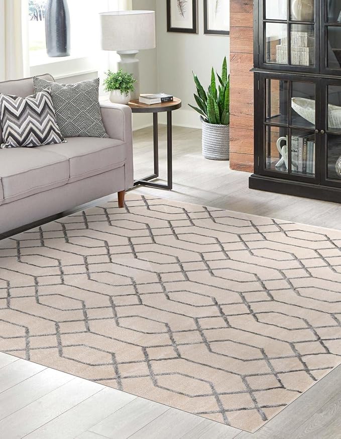 Unique Loom Marilyn Monroe Glam Collection Area Rug - Trellis (7' 10" Square, White Silver/ Silver)
