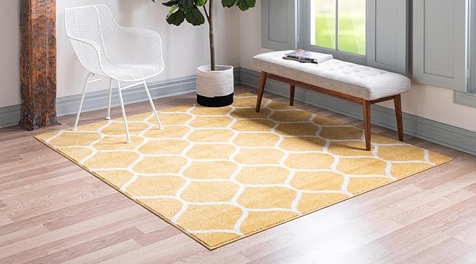 Rugs.com Lattice Frieze Collection Rug – 3' Square Yellow Medium Rug Perfect for Living Rooms, Kitchens, Entryways