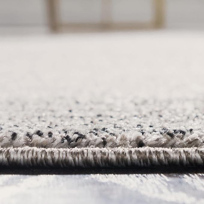 Rugs.com Angelica Collection Rug – 4' x 6' Light Gray Medium Rug Perfect for Entryways, Kitchens, Breakfast Nooks, Accent Pieces