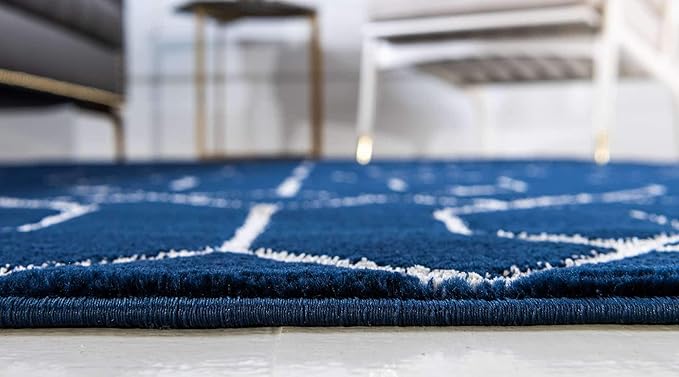 Unique Loom Marilyn Monroe Glam Collection Area Rug - Trellis (5' x 8' Rectangle, Navy Blue Silver/ Silver)