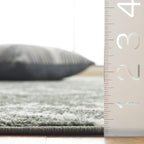 SAFAVIEH Adirondack Collection Area Rug - 6' Round, Green & Ivory, Geometric Design, Ideal for High Traffic Areas in Living Room, Bedroom & Dining Room (ADR131E-6R)