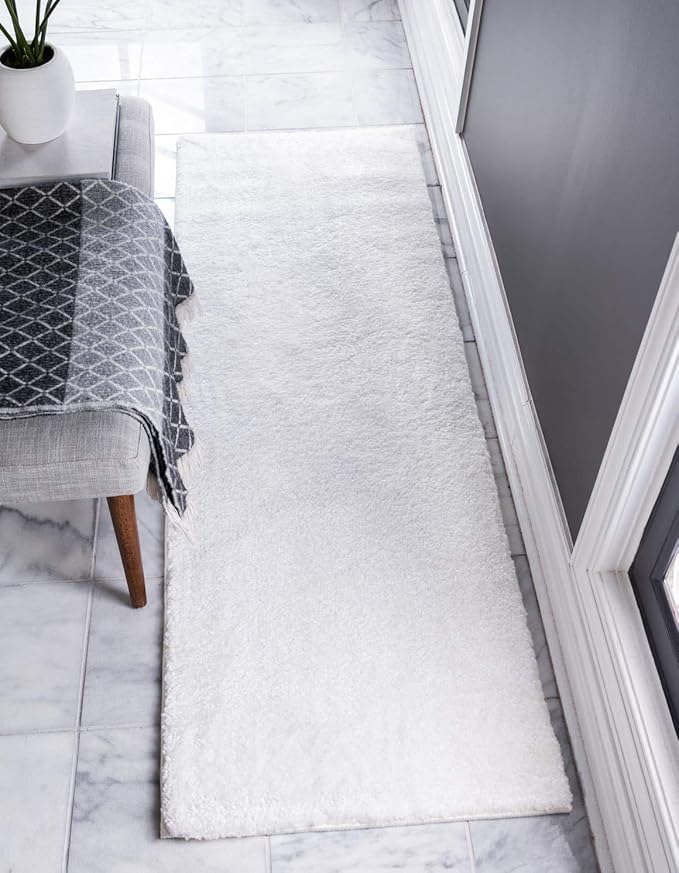 Unique Loom Solo Collection Area Rug - Calabasas (2' 2" x 6' 7" Runner, Snow White)