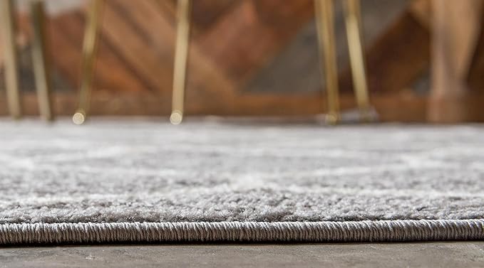 Rugs.com Lattice Frieze Collection Rug – 8' Square Light Gray Medium Rug Perfect for Living Rooms, Kitchens, Entryways