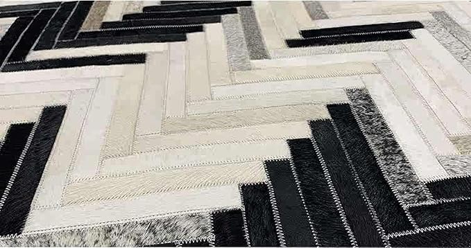Round Cowhide Faux Leather Area Rug 10×10 ft – Black & White Modern Chevron Pattern Low Pile Carpet with Non-Slip Wool Backing, Soft Durable Living Room & Bedroom Accent Rug