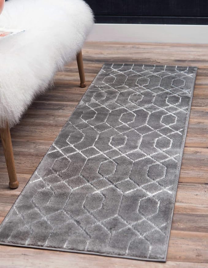 Marilyn Monroe Glam Collection Area Rug - Trellis (2' x 6' 1" Runner, Gray Silver/ Silver)