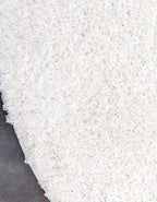 Unique Loom Solid Shag Collection Area Rug (8' Round, Snow White)