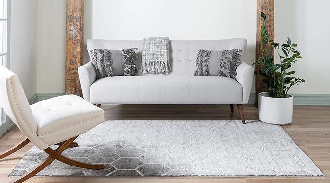 Rugs.com Lattice Trellis Collection Rug – 8' x 10' Gray Low-Pile Rug Perfect for Living Rooms, Large Dining Rooms, Open Floorplans