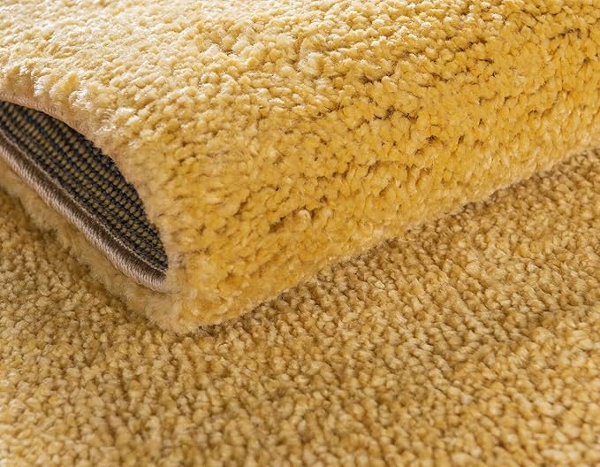 Unique Loom Solo Collection Area Rug - Calabasas (5' 3" x 7' 7" Rectangle, Yellow)