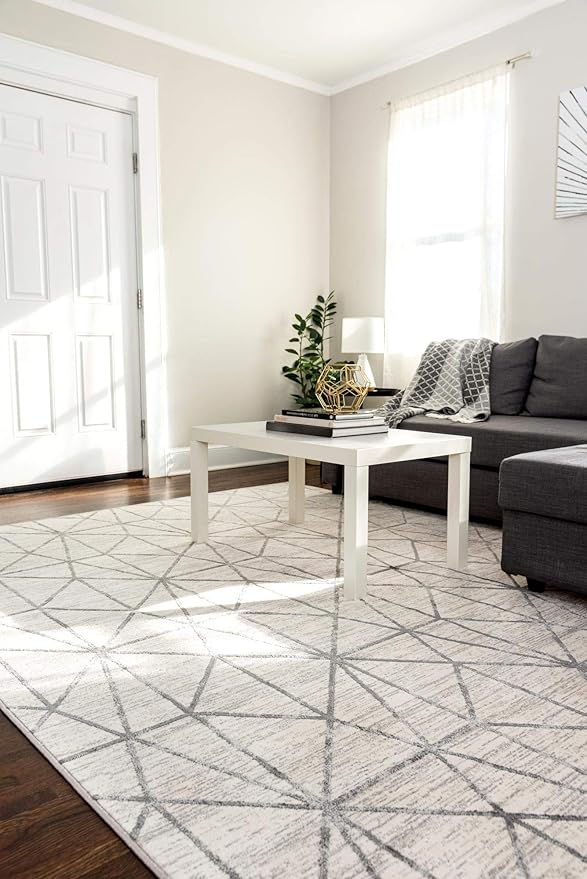 Rugs.com Lattice Trellis Collection Rug – 4' x 6' White Low-Pile Rug Perfect for Living Rooms, Large Dining Rooms, Open Floorplans