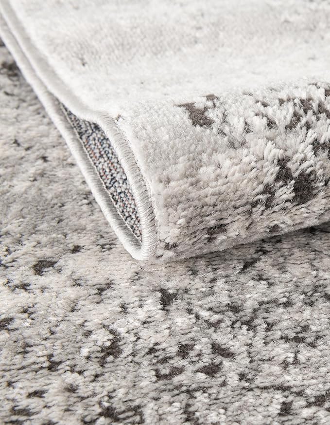 Rugs.com Leipzig Collection Rug – 4 Ft Round Gray Low-Pile Rug Perfect for Kitchens, Dining Rooms