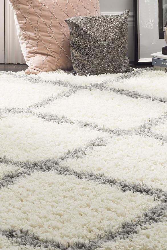 SAFAVIEH Dallas Shag Collection X-Large Area Rug - 11' x 15', Ivory & Grey, Trellis Design, Non-Shedding & Easy Care, 1.5-inch Thick Ideal for High Traffic Areas in Living Room, Bedroom (SGD257F)