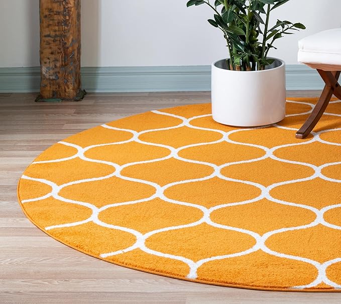 Rugs.com Lattice Frieze Collection Rug – 5' Round Orange Medium Rug Perfect for Kitchens, Dining Rooms