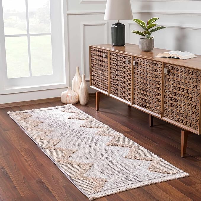 Hauteloom Maulawin Farmhouse Living Room Bedroom Southwestern Tribal Area Rug - Soft Shaggy High Low Carpet - High Pile - Bohemian, Boho - Gray, Brown, Beige, Cream - 6'7" x 9'