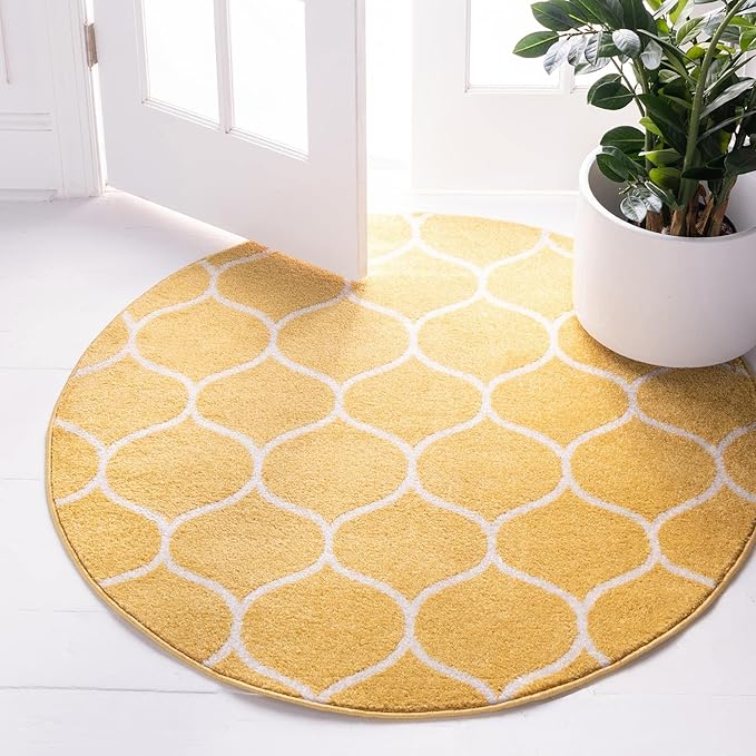Rugs.com Lattice Frieze Collection Rug – 7' Round Yellow Medium Rug Perfect for Kitchens, Dining Rooms