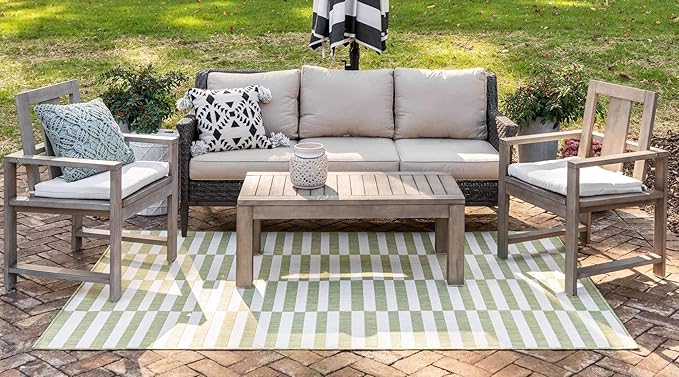 Unique Loom Outdoor Collection Classic Stripes, Transitional Indoor & Outdoor Area Rug, 8' 0 x 11' 0, Green/ Ivory
