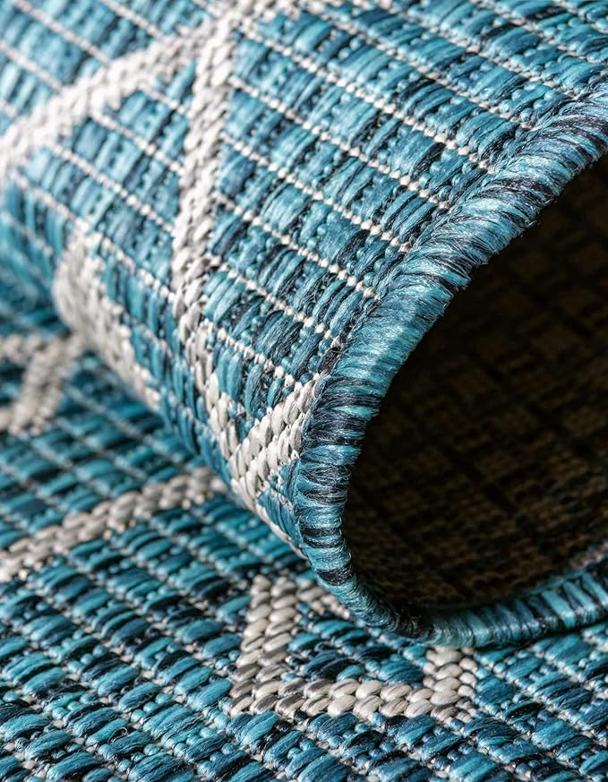 Unique Loom Outdoor Trellis Collection Area Rug - Tribal Trellis (7' 10" x 10' Oval, Teal/ Ivory)