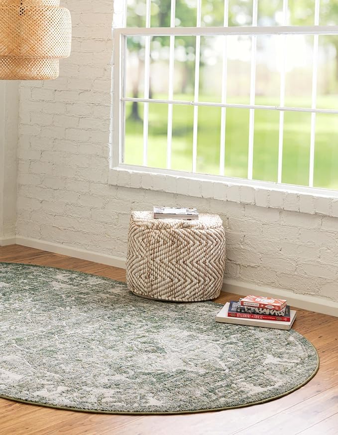 Unique Loom Isabella Collection Area Rug - Adjani (5' 1" x 8' Oval, Green/ Ivory)