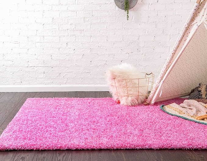 Unique Loom Solid Shag Collection Area Rug (4' 1" x 6' 1" Rectangle, Taffy Pink)