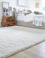 Unique Loom Solid Shag Collection Area Rug (3' 3" Square, Snow White)