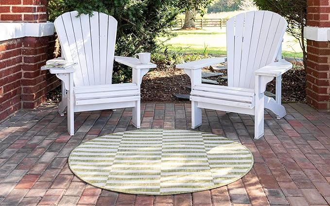Unique Loom Outdoor Striped Collection Area Rug - Striped (4' 1" Round, Green/Ivory)