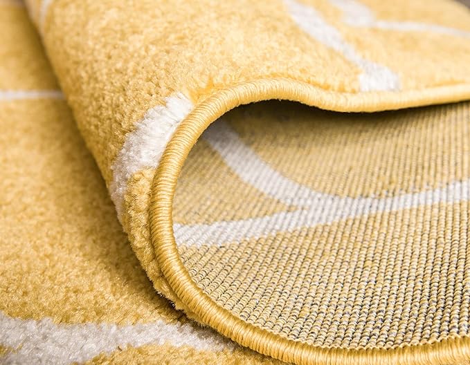 Rugs.com Lattice Frieze Collection Rug – 7' Round Yellow Medium Rug Perfect for Kitchens, Dining Rooms