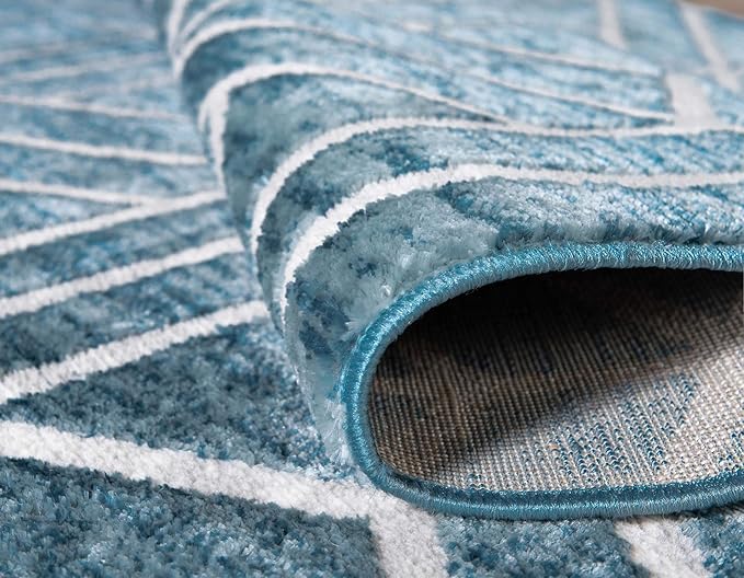 Rugs.com Lattice Trellis Collection Rug – 3 Ft Round Blue Low-Pile Rug Perfect for Kitchens, Dining Rooms