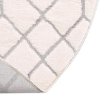Unique Loom Marilyn Monroe Glam Collection Area Rug - Trellis (7' 10' x 10' Oval, White Silver/ Silver)
