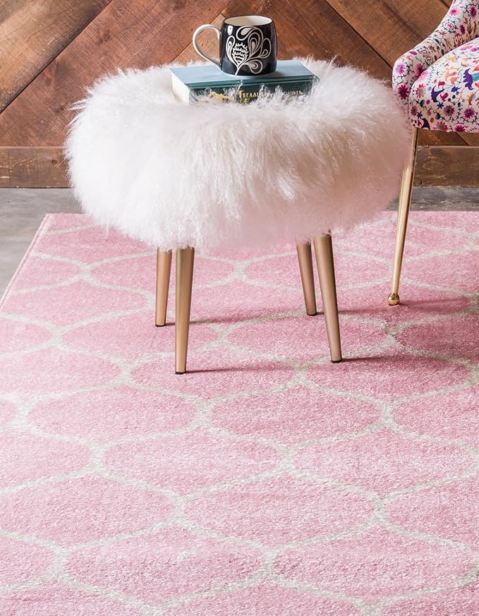 Rugs.com Lattice Frieze Collection Rug – 8' x 11' Light Pink Medium Rug Perfect for Living Rooms, Large Dining Rooms, Open Floorplans