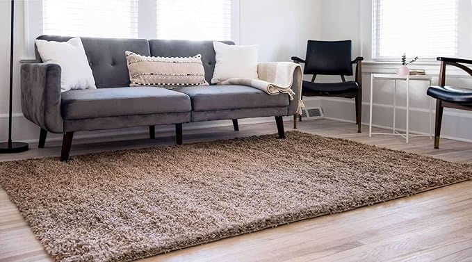 Unique Loom Solid Shag Collection Area Rug (8' x 11' Rectangle, Sandy Brown)