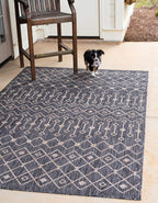 Unique Loom Outdoor Trellis Collection Area Rug - Tribal Trellis (5' 3" x 8' Rectangle, Charcoal Gray/ Natural)