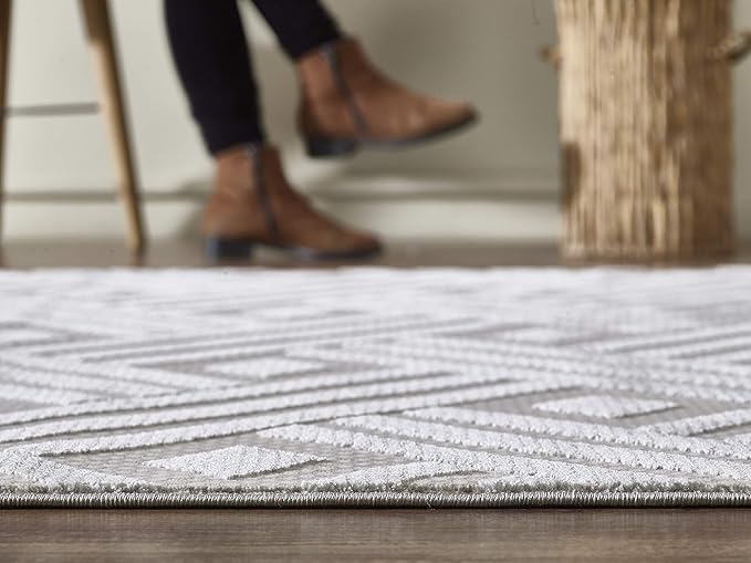 Abani Modern Grey Geometric Striped Chevron 5'3" x 7'6" Area Rug Rugs Nova Collection - Eclectic Pattern Accent Rug