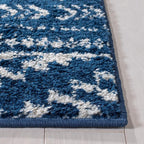 SAFAVIEH Tulum Collection Area Rug - 5'3" x 7'6", Navy & Ivory, Moroccan Boho Tribal Design, Non-Shedding & Easy to Clean, Ideal for Living Room, Bedroom, Dining Space (TUL272N)