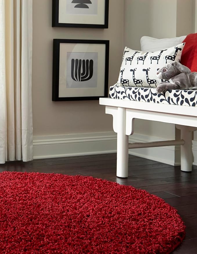 Unique Loom Solid Shag Collection Area Rug (5' 3" Round, Cherry Red)