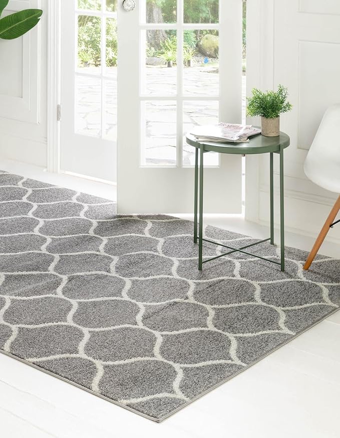 Rugs.com Lattice Frieze Collection Rug – 4' x 6' Light Gray Medium Rug Perfect for Living Rooms, Large Dining Rooms, Open Floorplans