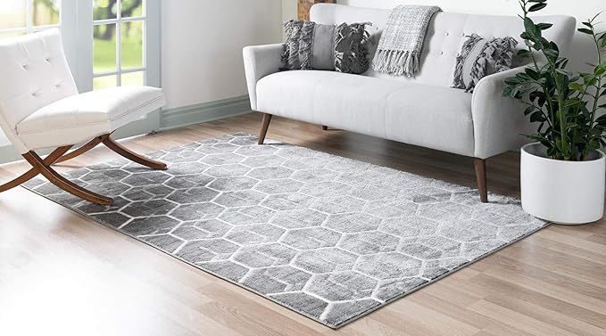 Rugs.com Lattice Trellis Collection Rug – 8' x 10' Gray Low-Pile Rug Perfect for Living Rooms, Large Dining Rooms, Open Floorplans