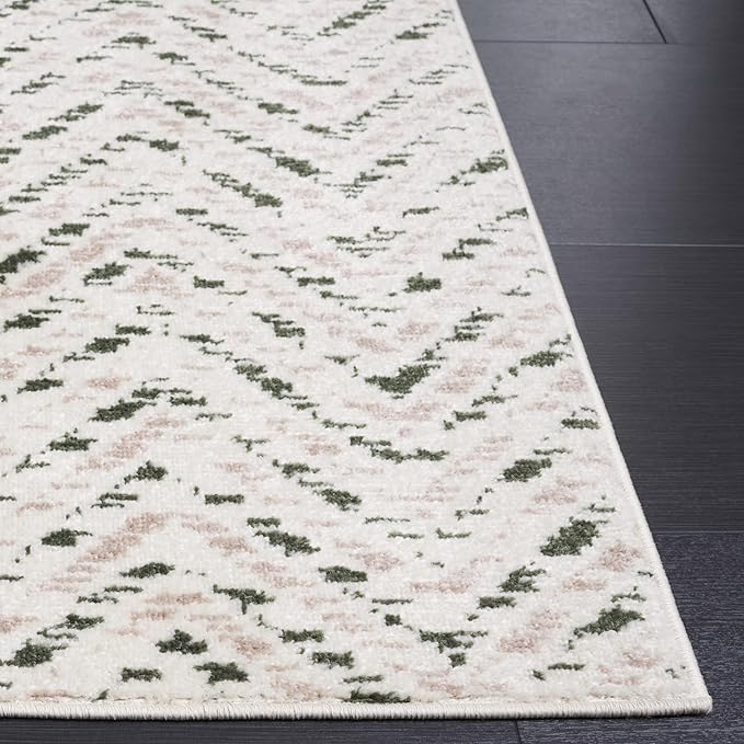 SAFAVIEH Adirondack Collection Area Rug - 5'1" x 7'6", Ivory & Dark Green, Chevron Design, Non-Shedding & Easy Care, Ideal for High Traffic Areas in Living Room, Bedroom, Dining (ADR104X-5)