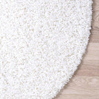 Unique Loom Solid Shag Collection Area Rug (5' 3" x 8' Oval, Snow White)