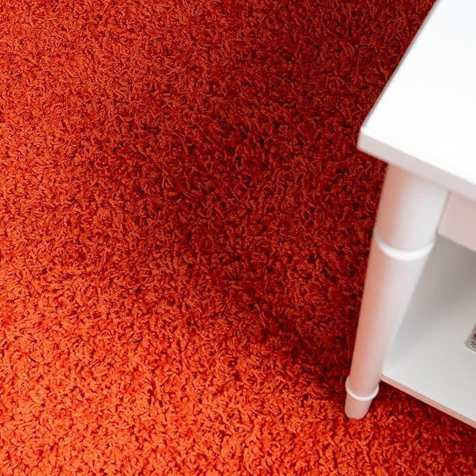 Unique Loom Solid Shag Collection Area Rug (3' 3" Round, Tiger Orange)