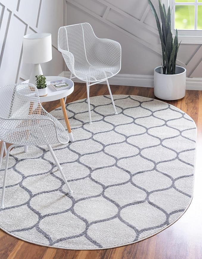 Rugs.com Lattice Frieze Collection Rug – 3' 3 x 5' 3 Oval Ivory Medium Rug Perfect for Living Rooms, Large Dining Rooms, Open Floorplans
